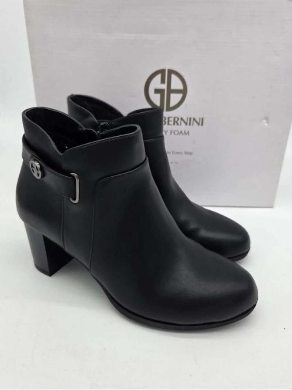 Giani Bernini Y2K Heeled Leather Booties
